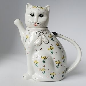 Vintage Chinese Lucky Cat Tea Pot Handpainted Gold Accents EUC